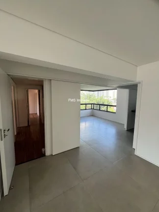 Imagem Apartamento de luxo na Vila Romana: 3 quartos, 1 suíte, 5 banheiros, 3 vagas - 187m² - São Paulo-SP