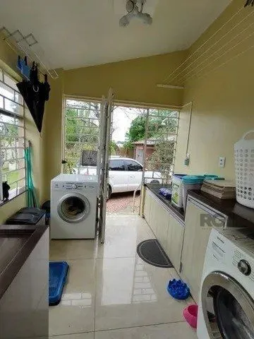 Imagem Casa em Belém Novo grande com 3 quartos, escritório