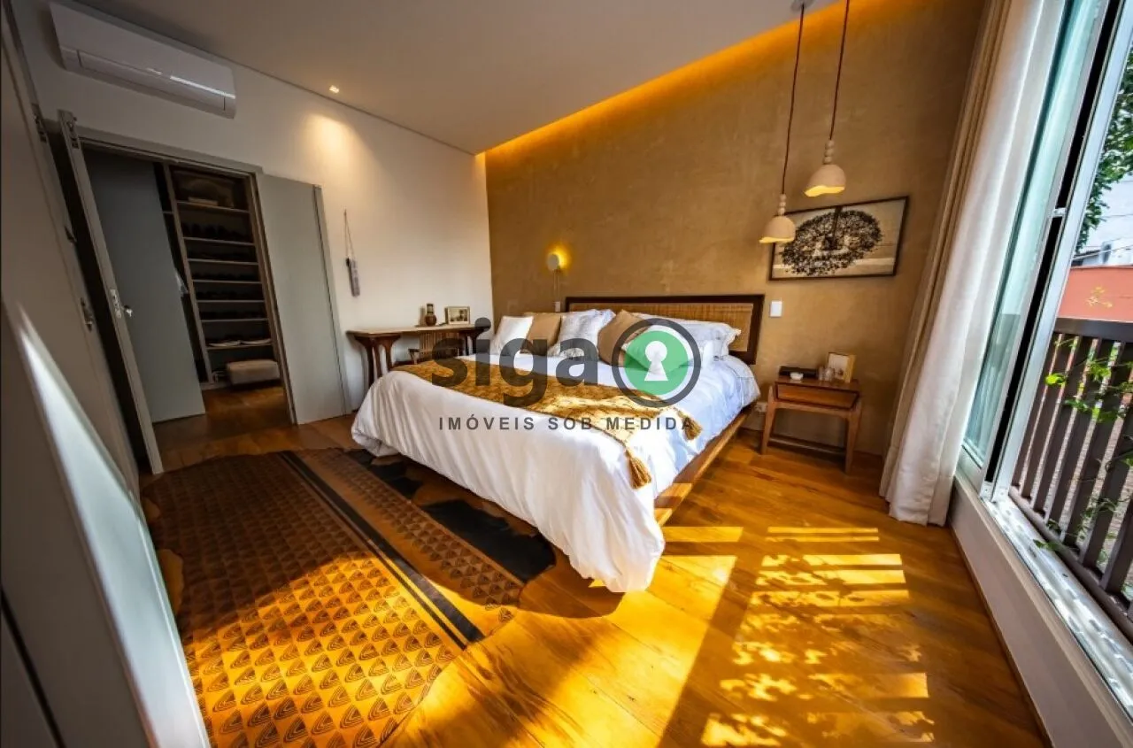 Imagem Casa de Vila Fechada no Itaim Bibi com 03 suítes, São Paulo - SP
