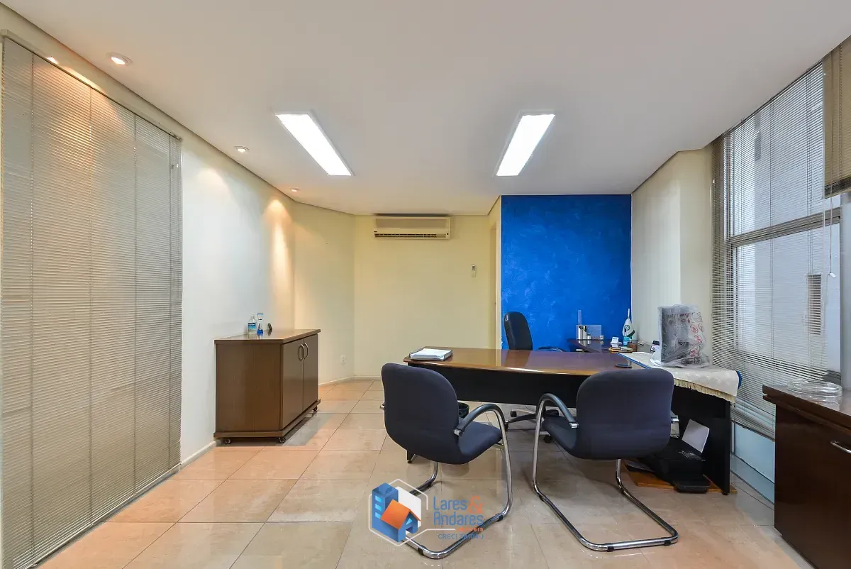 Imagem Conjunto comercial para venda em Bela Vista, 337m²