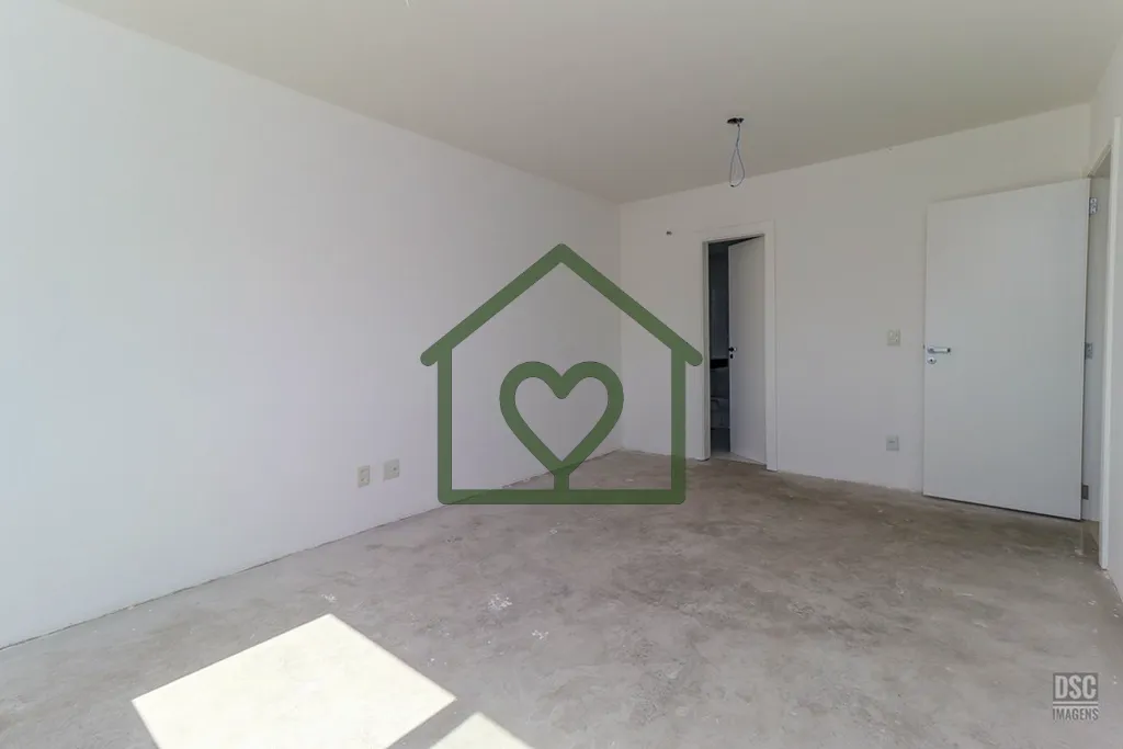Imagem Descubra o seu novo lar no coração da Região Sul do Brasil! Este apartamento de 138m², localizad...