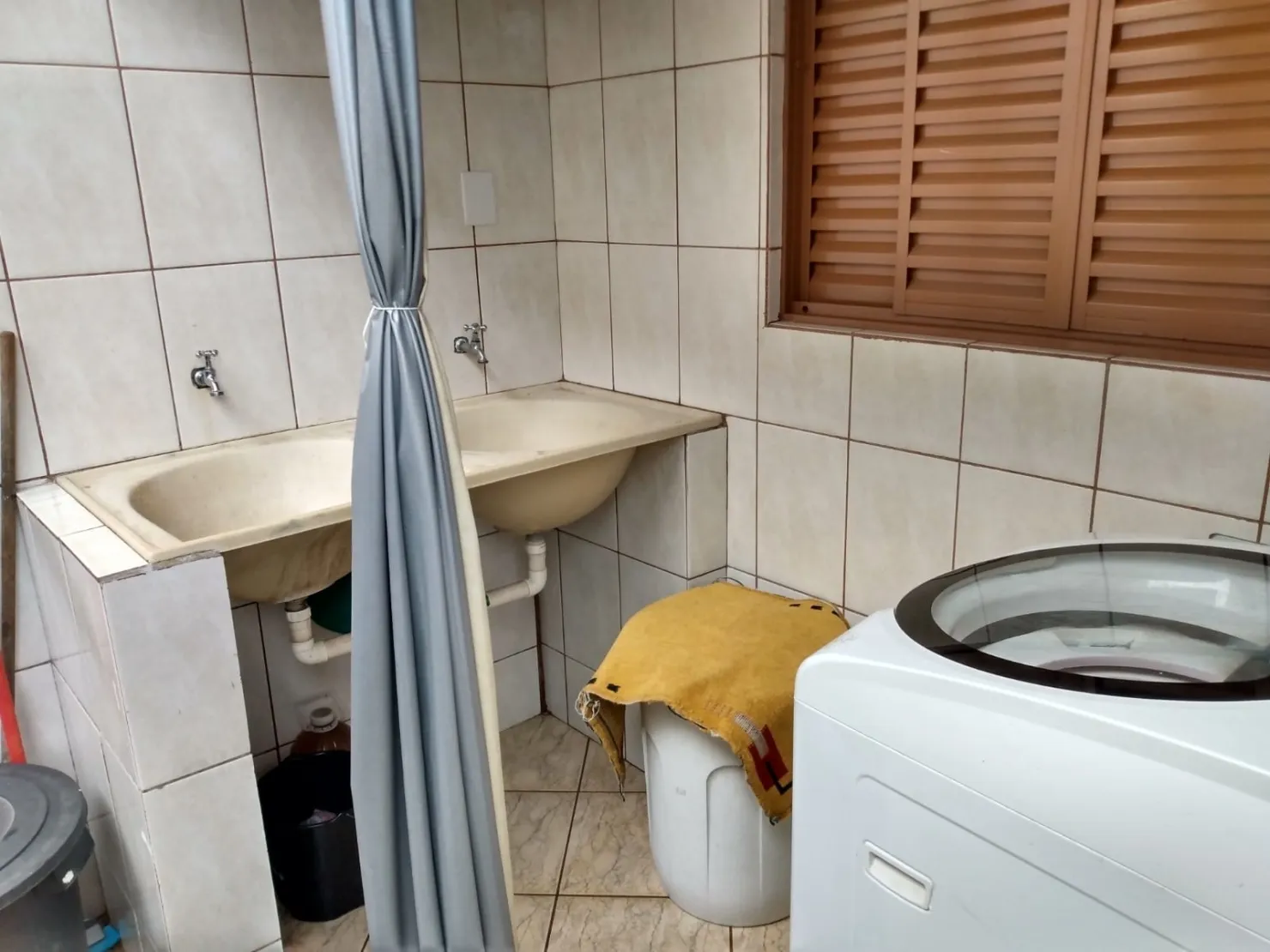 Imagem Casa à venda 3 Quartos, 1 Suite, 250M², Bosque da Princesa, Pindamonhangaba - SP