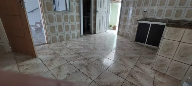 Imagem CASA COM 5 QUARTOS A VENDA EM SANTA MONICA GUARAPARI-ES