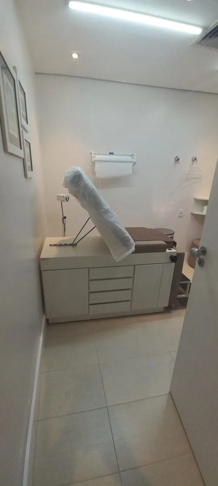 Imagem Sala / Conjunto comercial a venda no bairro Moinhos de Vento em Porto Alegre