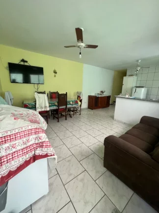 Imagem Casa para venda em Guaratuba aceita permuta por apartamento em Curitiba, bairro Brejatuba, ótima localização!!