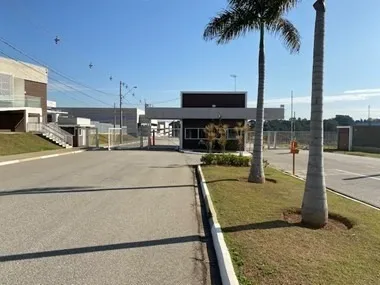 Imagem Oportunidade Única! 2 Lotes no Condomínio Empresarial Panamericano.