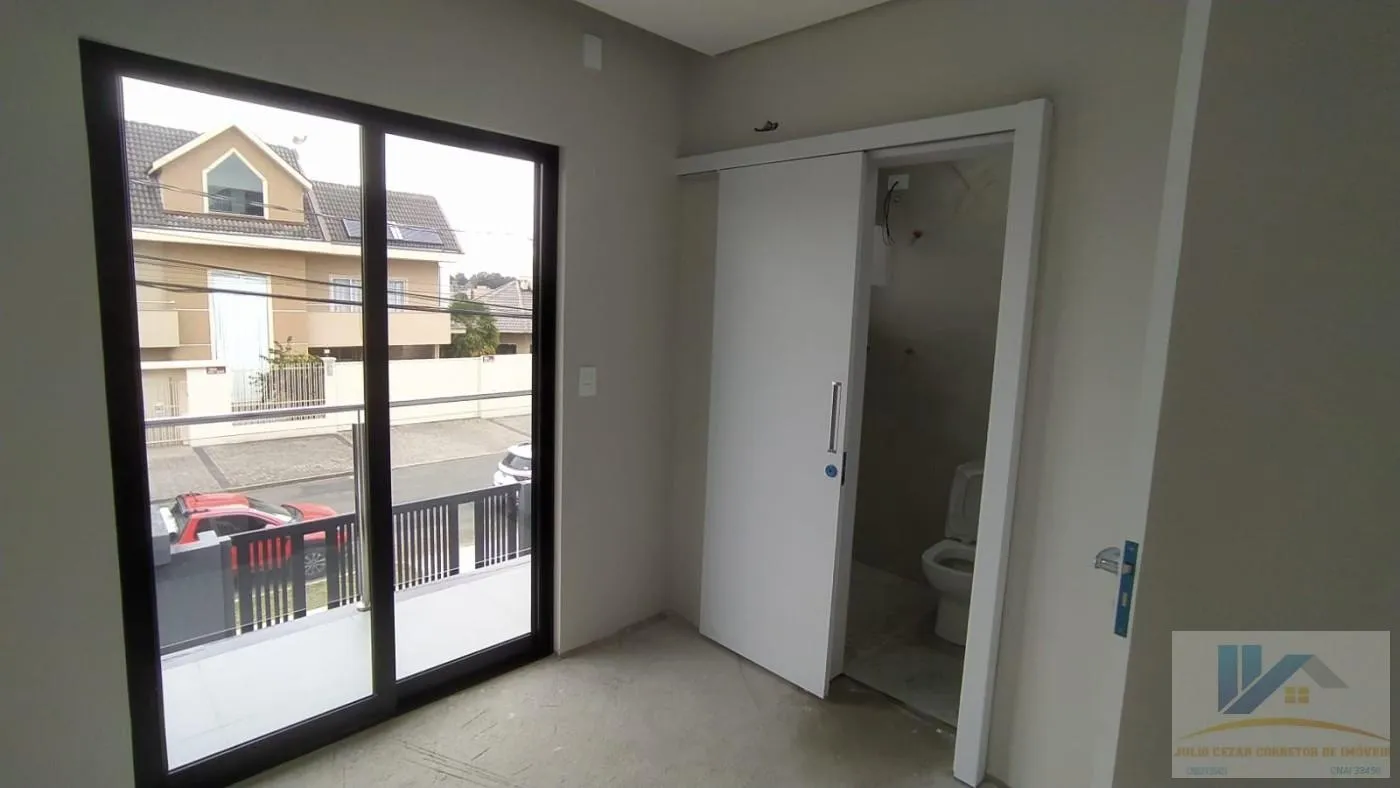 Imagem Triplex para Venda em São José dos Pinhais, Cruzeiro, 3 dormitórios, 3 suítes, 4 banheiros, 2 vagas