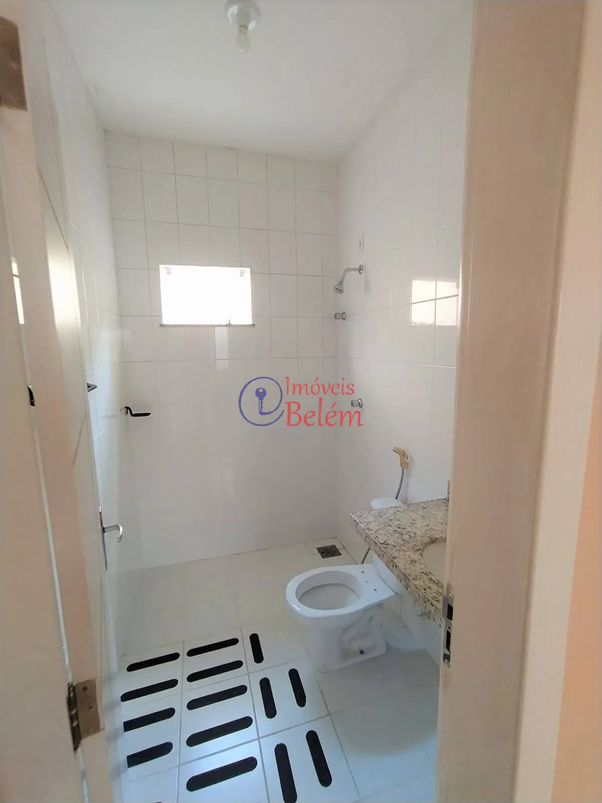 Imagem Casa 3/4 sendo 2 suítes em condomínio na Augusto Montenegro