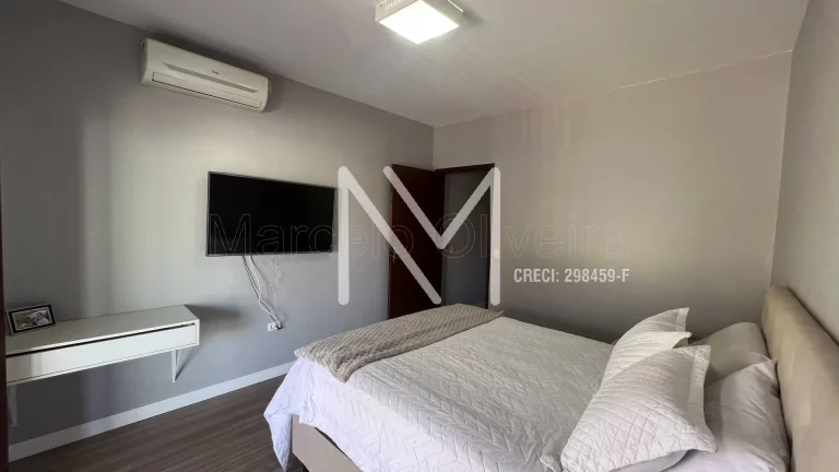 Imagem Casa Sobrado à Venda 4 Quartos - 150m² - Bairro Jardim Santa Inês - SJC