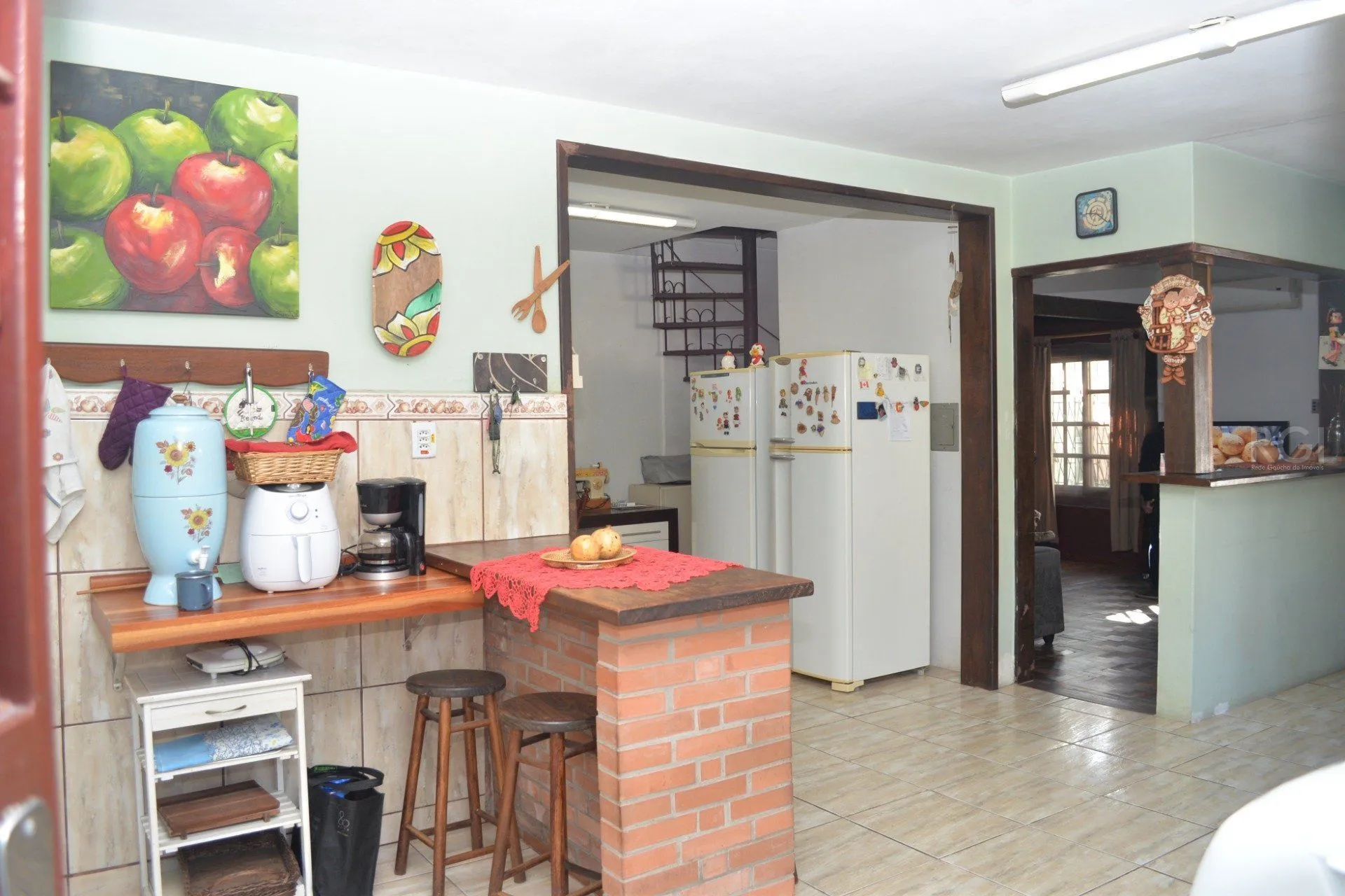 Imagem Sobrado para Venda - 168m², 4 dormitórios, 6 vagas - Jardim Sabará