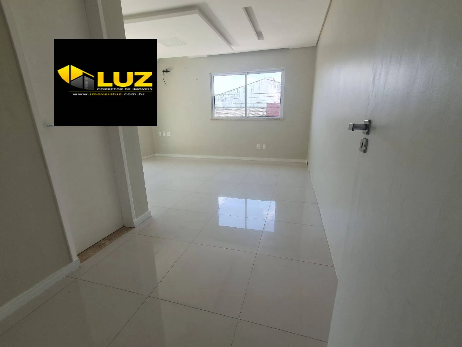 Imagem Casa Duplex com Fino Acabamento na Cajazeiras!