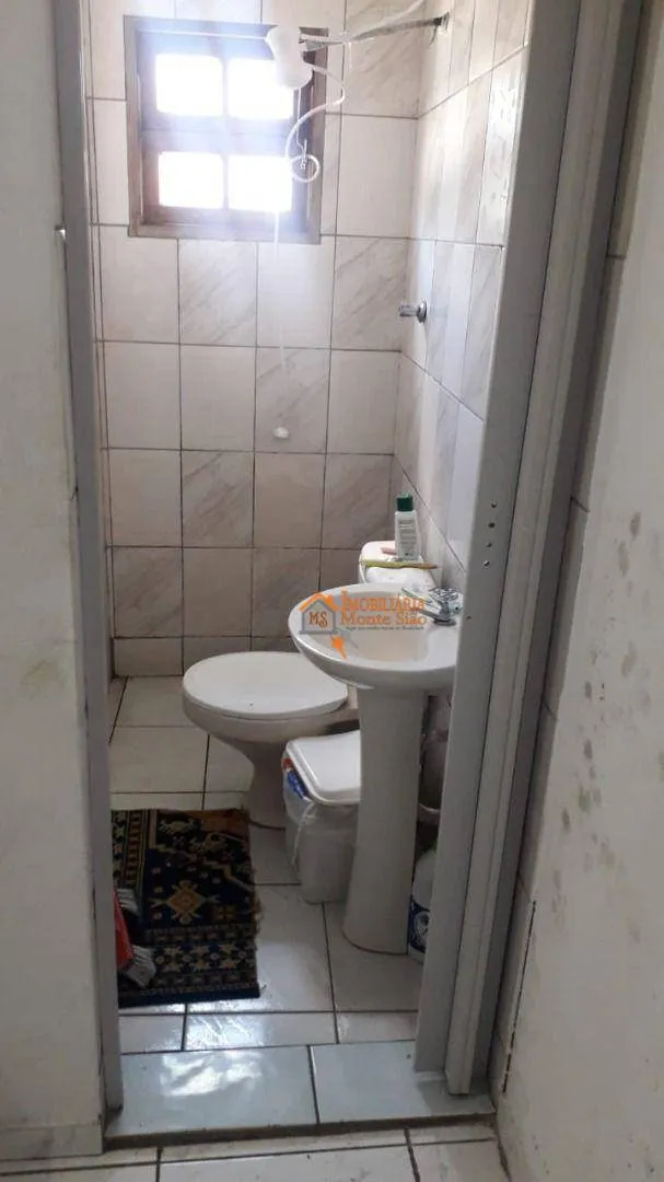 Imagem Sobrado com 3 dormitórios à venda, 180 m² por R$ 480.000,00 - Jardim Paraventi - Guarulhos/SP