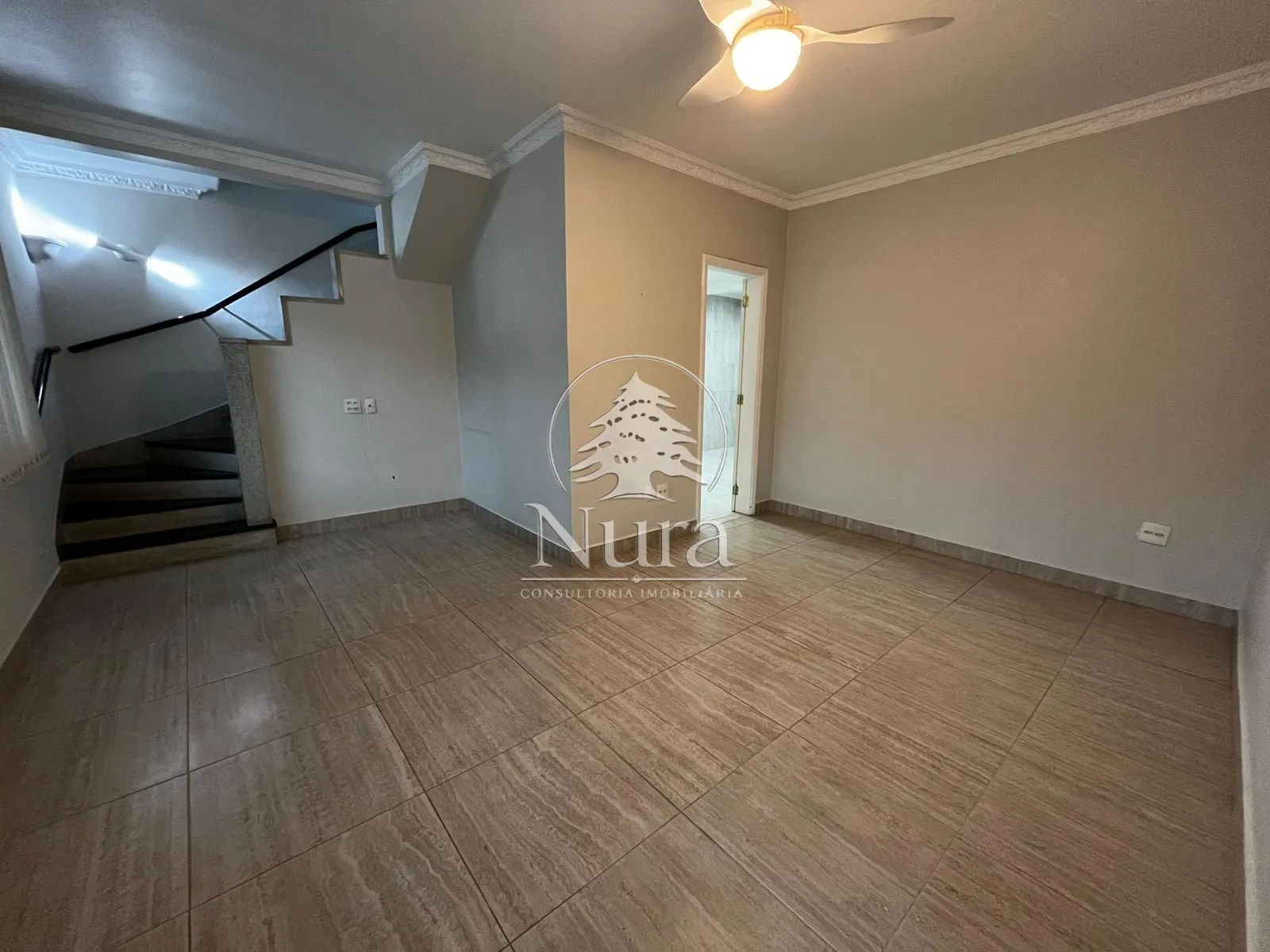 Imagem Sobrado de 3 quartos, 152m² no bairro Embaré, em Santos