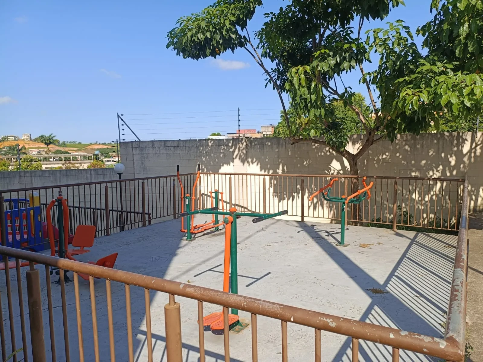 Imagem Apartamento com 2 Quartos à Venda, 42 m² em Vila Bethânia - Viana