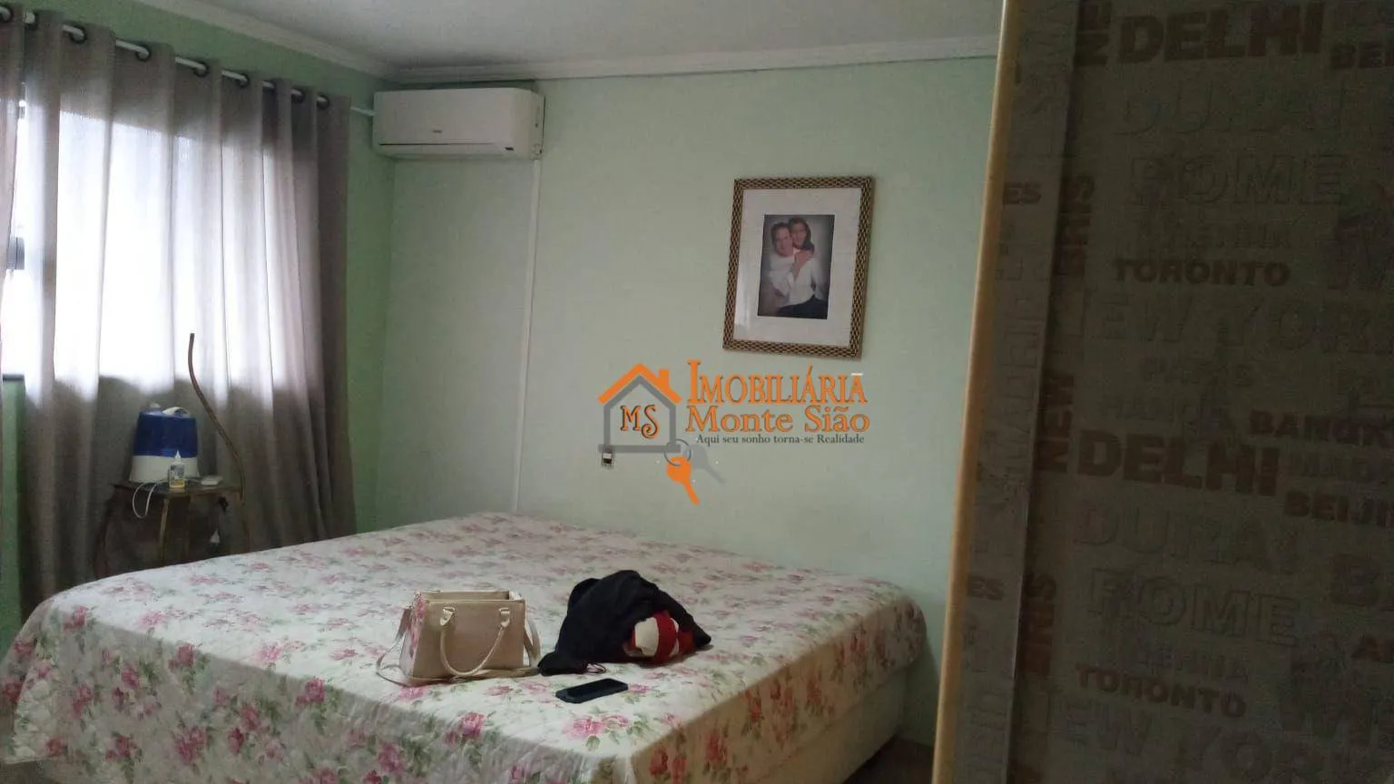 Imagem Sobrado com 5 dormitórios à venda, 300 m² por R$ 650.000,00 - Jardim Silvia - Guarulhos/SP