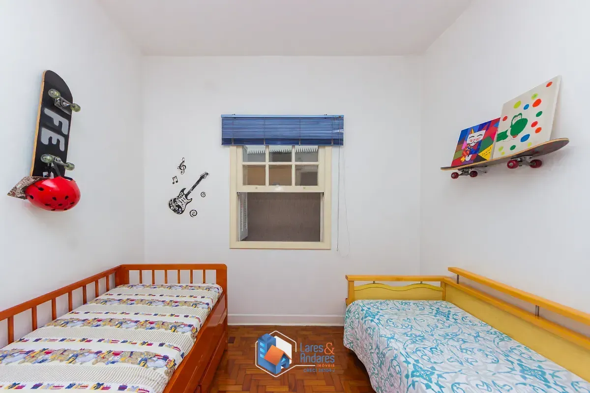 Imagem Casa para venda em Vila Moinho Velho com 5 quartos, sendo 1 suíte, 300m²