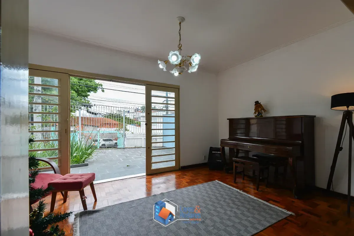 Imagem Casa para venda em Vila Mariana com 3 quartos, 161m²