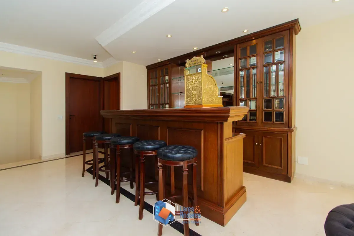 Imagem Cobertura para venda em Santo Amaro com 7 quartos, sendo 4 suítes, 623m²
