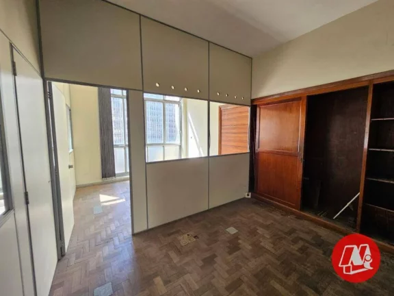 Imagem Aluga-se e Vende-se Andar Corporativo de 607m² no Centro Histórico