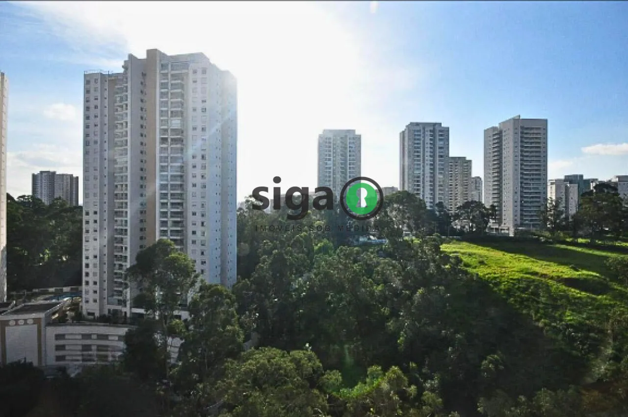 Imagem Apartamento à venda com 3 quartos, 168m2, e 3 vagas na Vila Andrade