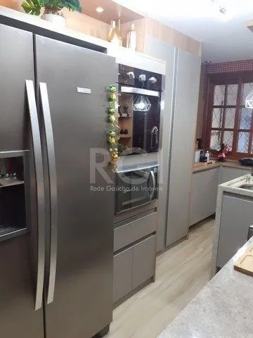 Imagem Casa para Venda - 80m², 2 dormitórios, 1 vaga - Medianeira
