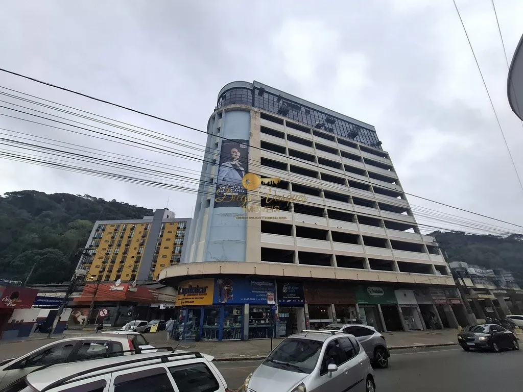 Imagem Garagem para Locação em Teresópolis / RJ no bairro Várzea