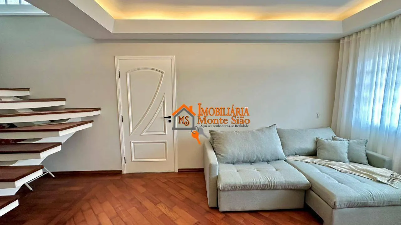 Imagem Sobrado com 3 dormitórios à venda, 187 m² por R$ 990.000,00 - Jardim Maia - Guarulhos/SP