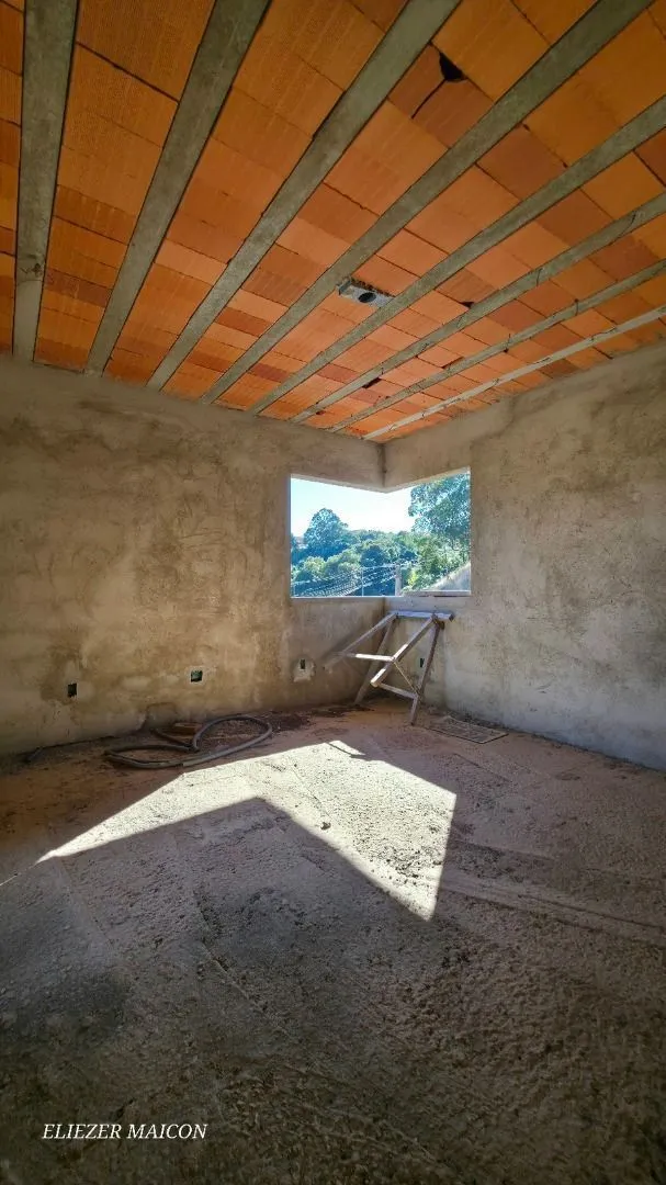 Imagem Casa a venda em construção com 3 quartos bairro vivaldi leite Poços de Caldas