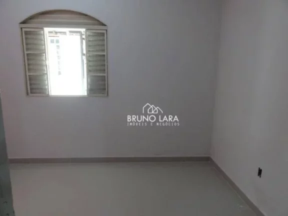 Imagem Casa com 5 dormitórios para alugar, 100 m² por R$ 3.516,66/mês - Centro - Igarapé/MG