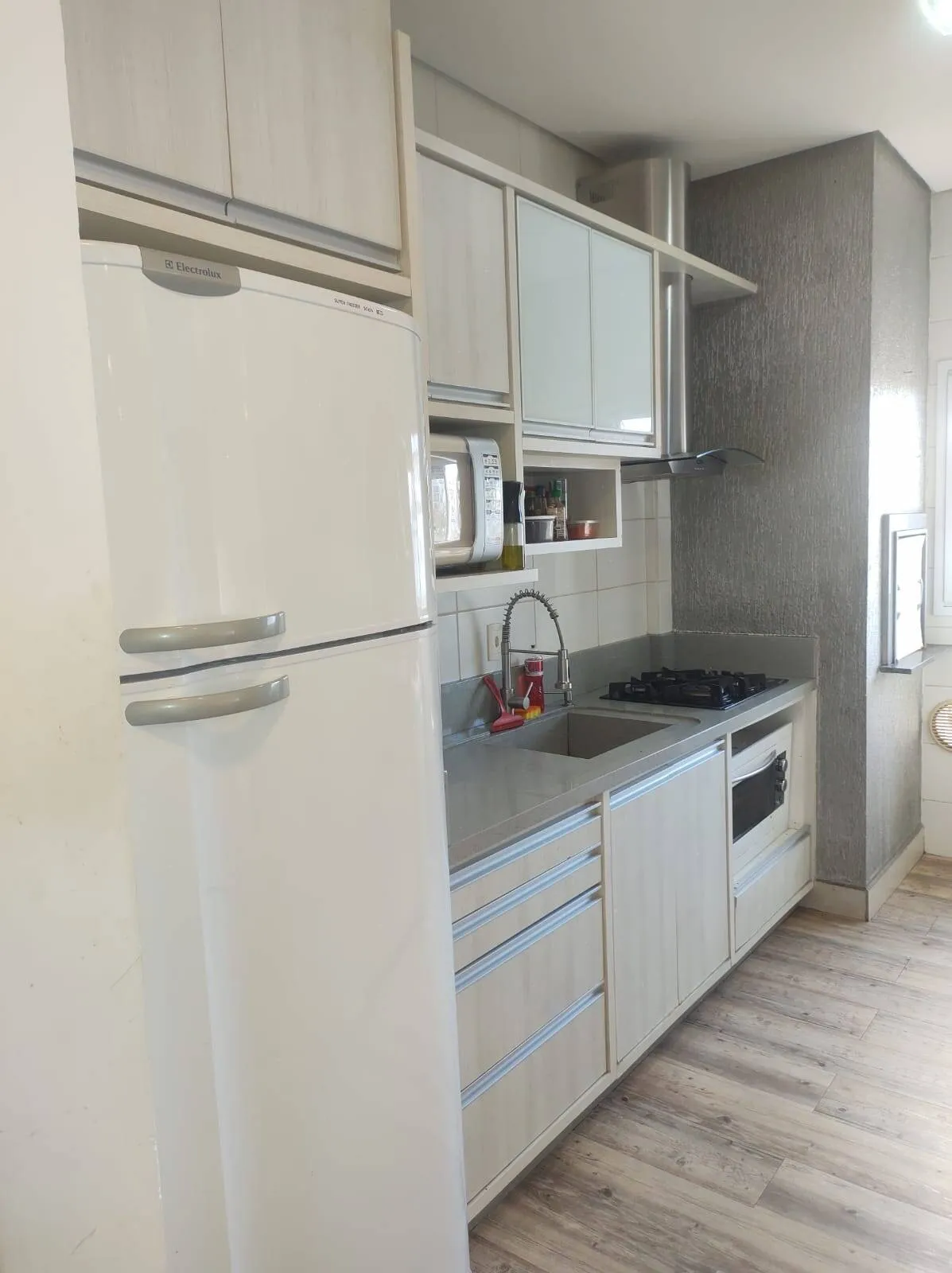 Foto do imóvel: Apartamento com 2 suítes em Jurerê Tradicional. em Rua Jorge Cherem