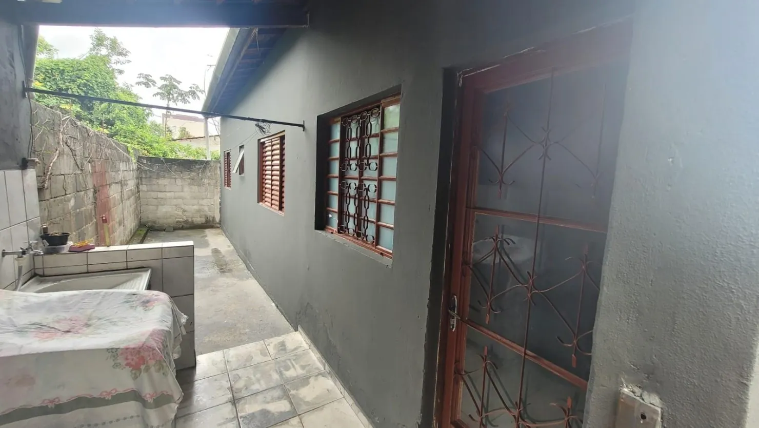 Imagem Casa à venda 3 Quartos, 1 Suite, 3 Vagas, 200M², Residencial e Comercial Cidade Morumbi, Pindamonhangaba - SP