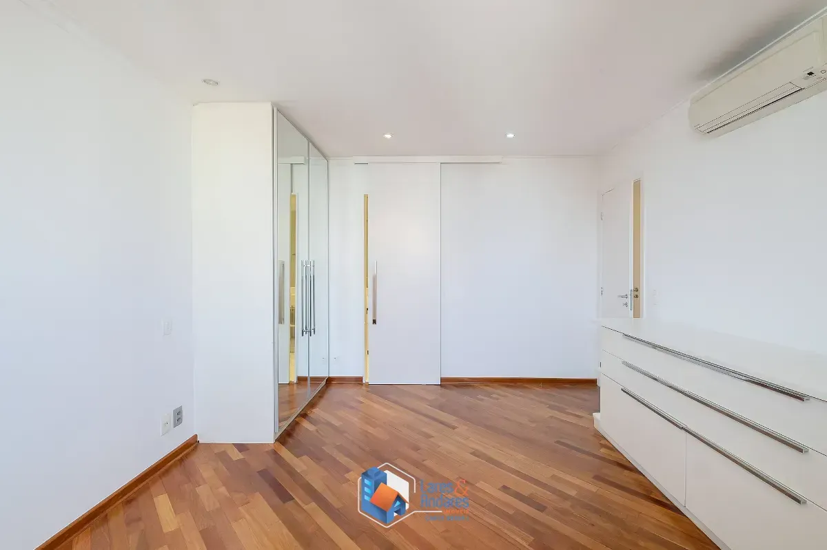 Imagem Apartamento para venda em Itaim Bibi com 3 quartos, sendo 3 suítes, 146m²