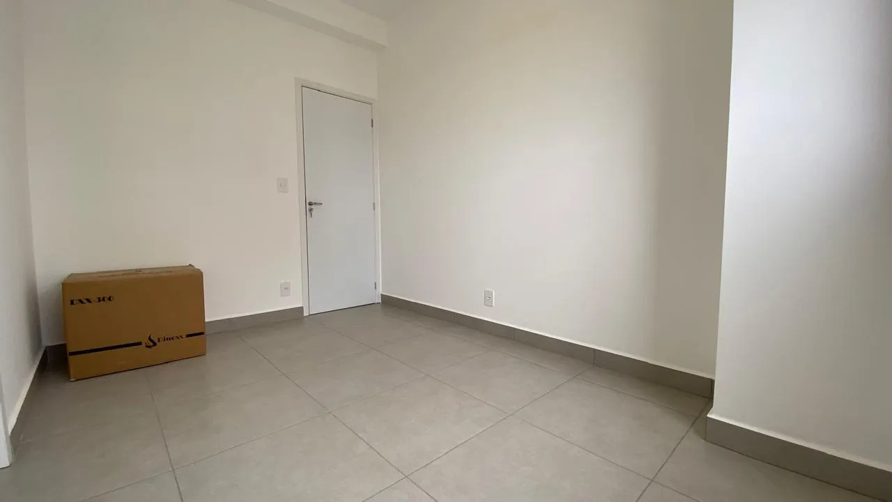 Imagem Luxuoso Apartamento de 3 Suítes no Condomínio JK Boa Vista