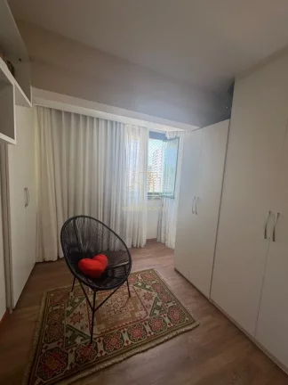 Imagem Excelente apartamento com duas suítes e armários planejados a venda na Pituba
