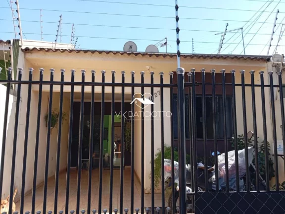 Casa para Venda em Sarandi / PR no bairro Jardim Ouro Verde II