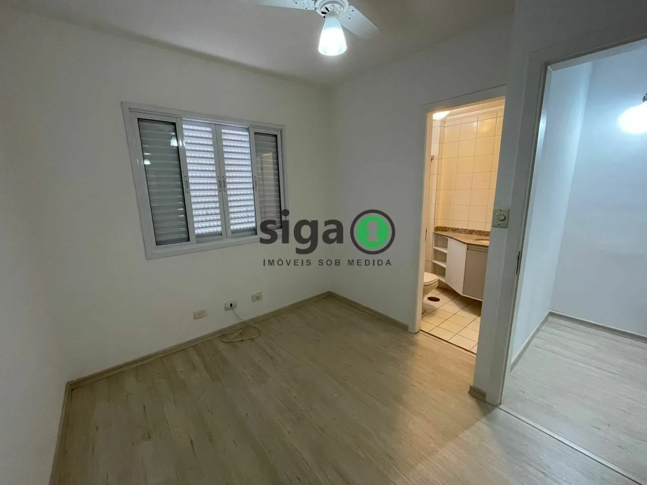 Imagem VENDA DE CASA COM 3 DORMITÓRIOS, EM CONDOMÍNIO FECHADO, NO JD. MARAJOARA
