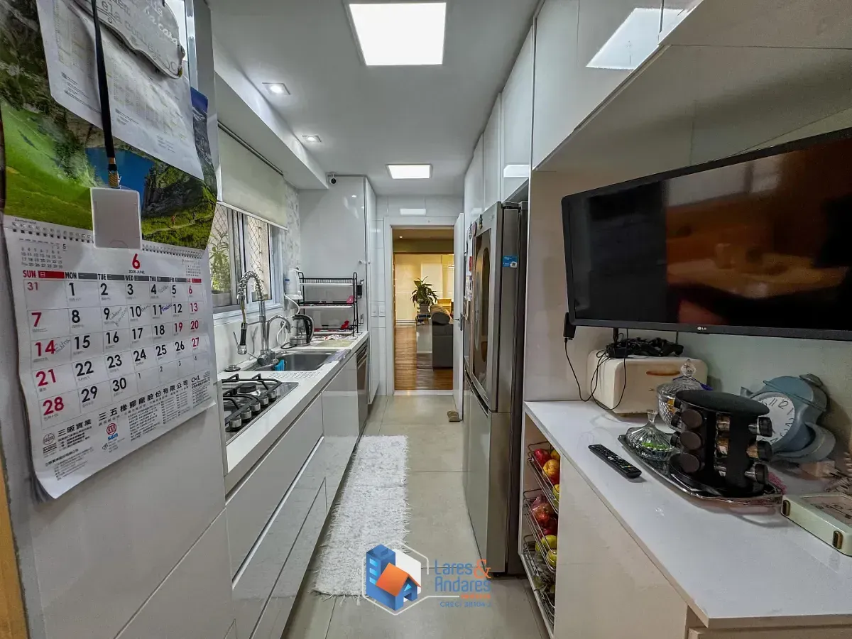Imagem Apartamento para venda em Bosque da Saúde com 3 quartos, sendo 1 suíte, 161m²