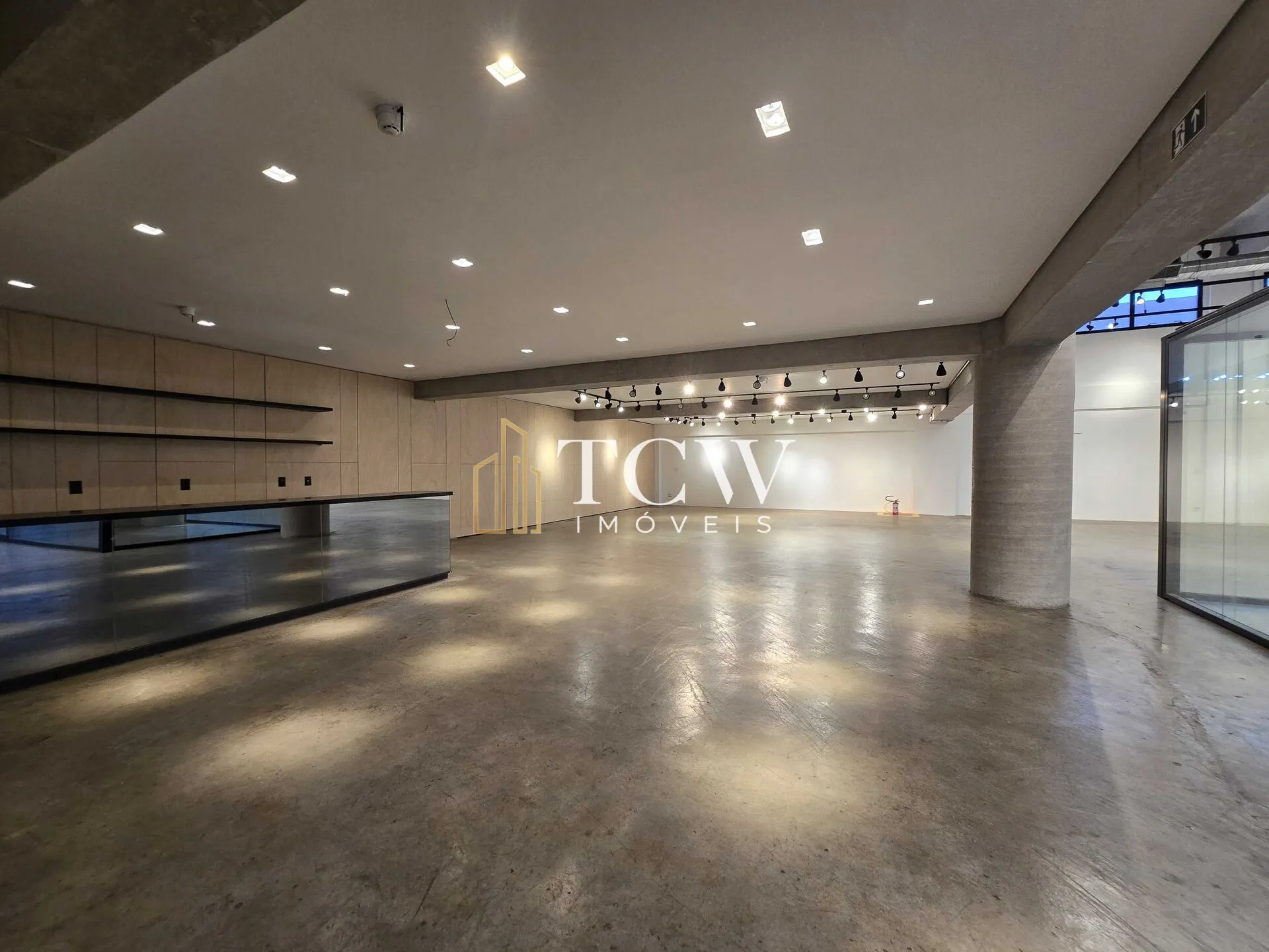 Imagem Galpão Logístico/Salão Comercial para Locação | 3.185m2 | Barra Funda/Sp