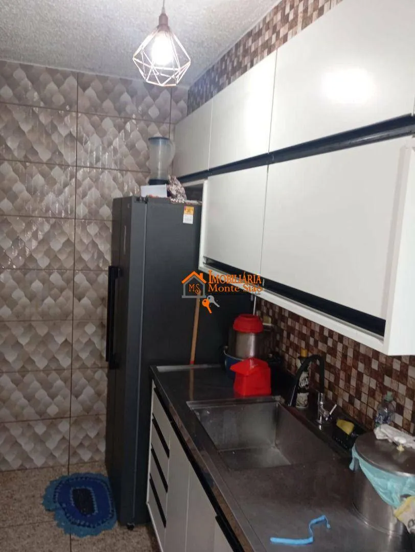 Imagem Apartamento Duplex com 2 dormitórios à venda, 88 m² por R$ 290.000,00 - Jardim São Domingos - Guarulhos/SP