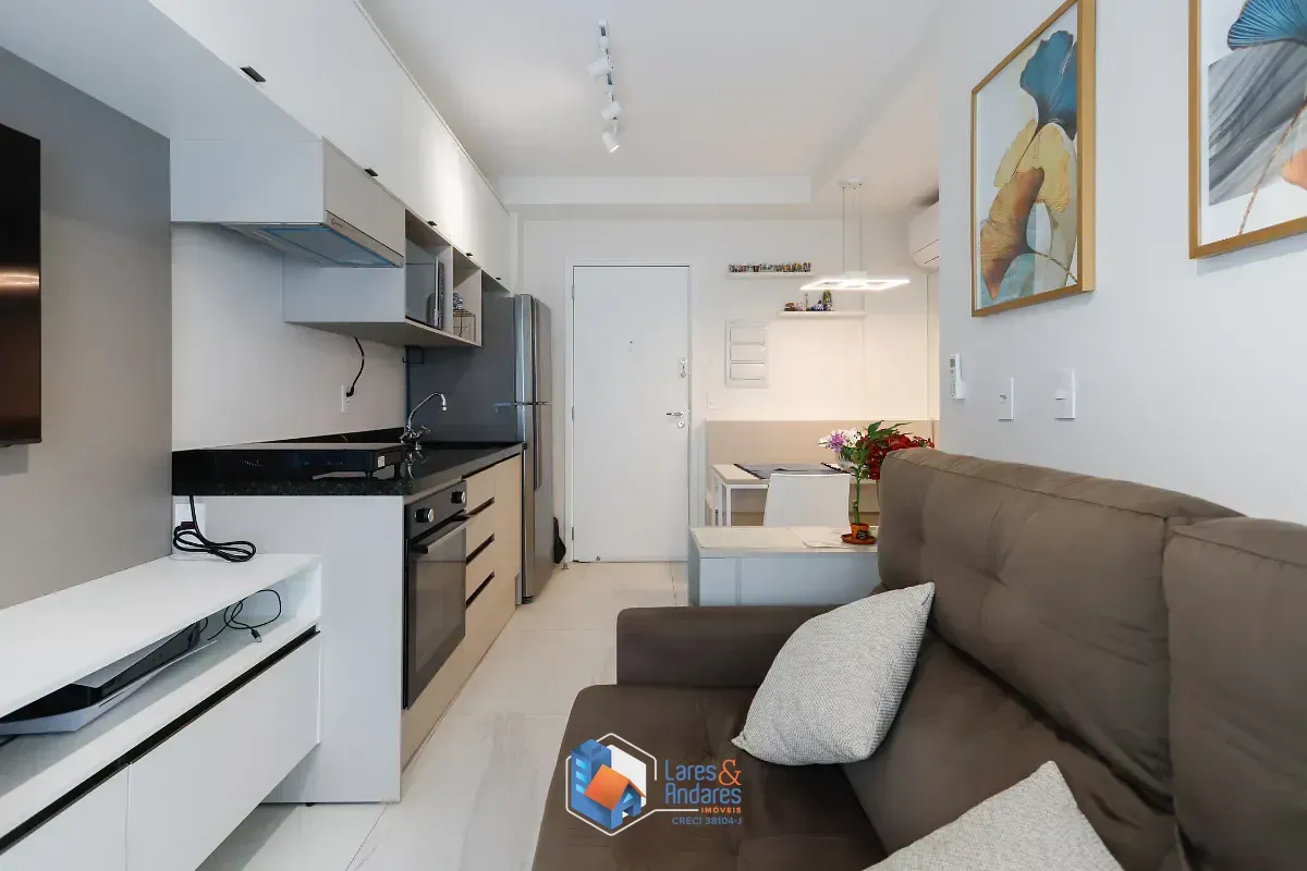 Foto do imóvel Apartamento para venda em Vila Pompéia com 2 quartos, sendo 1 suíte, 39m² em Rua Venâncio Aires