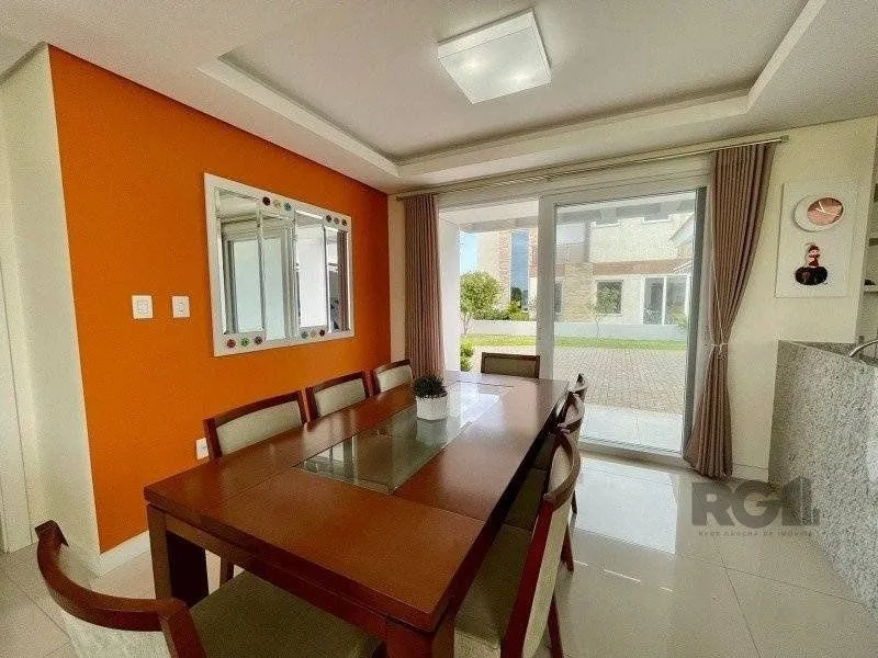 Imagem Casa de Condomínio em Atlântida Sul