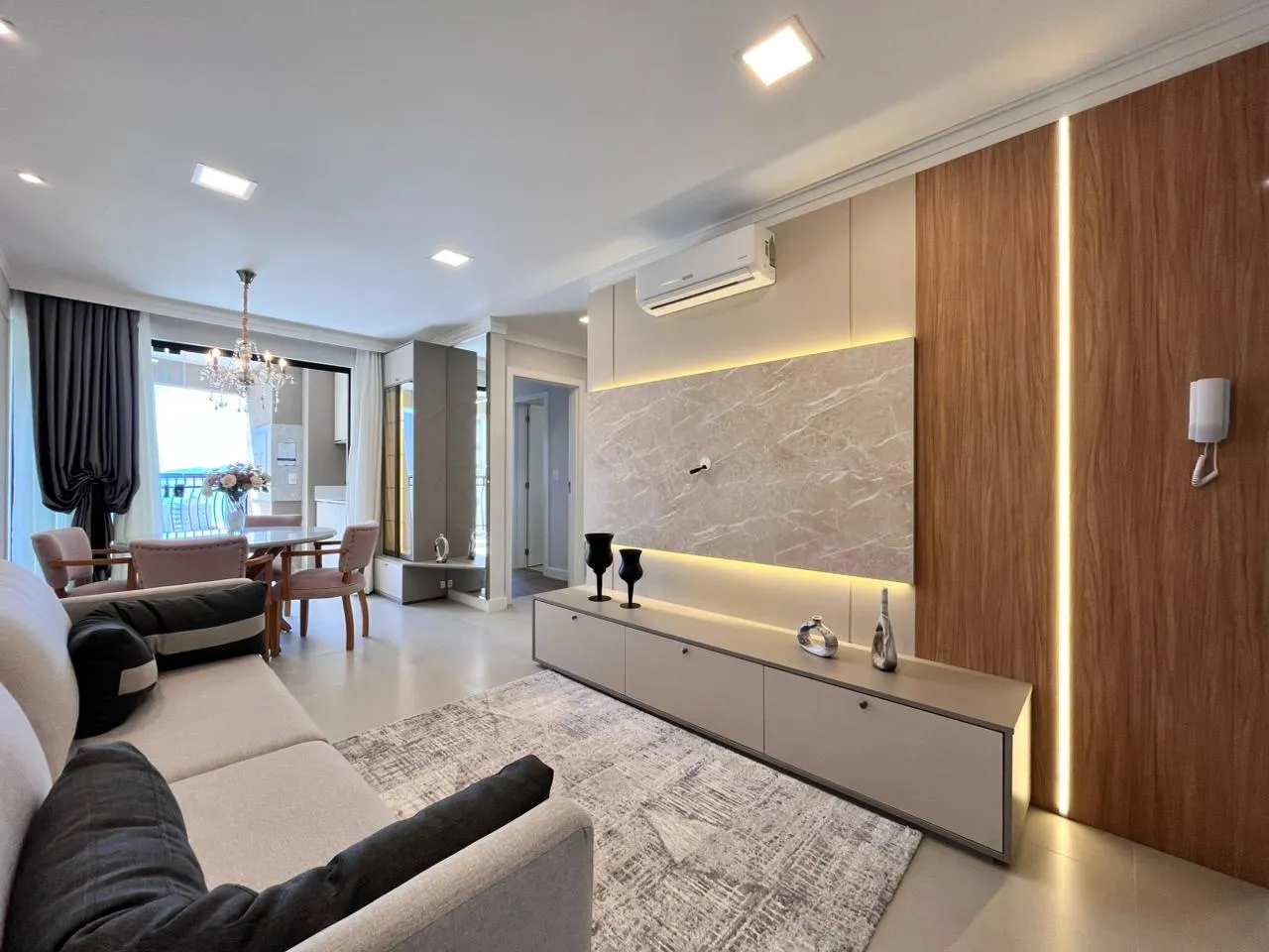 Imagem Apartamento com vista para o mar à venda com 70m2 por R$ 1.080.000,00