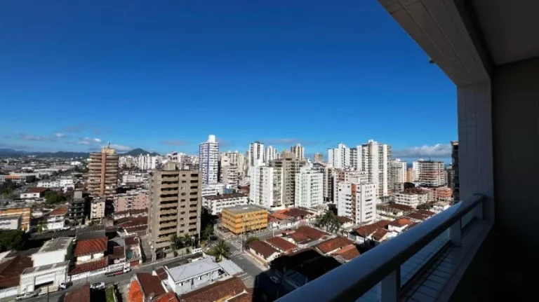 Imagem Apartamento 1 suíte, sala com sacada gourmet, imóvel à venda no Bairro Tupi/Praia Grande, apartamento com vaga de 1 garagem, Lazer completo c/ quadra poliesportiva. Á venda Imobiliaria Consulte Imoveis.