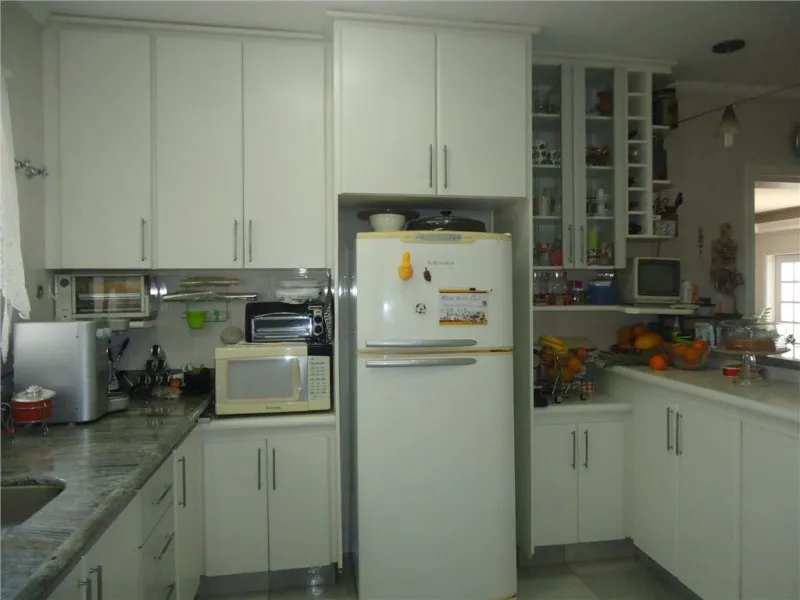 Imagem Imperdível oportunidade: Casa em condomínio de luxo na Colinas dos Álamos, Valinhos-SP - 3 quartos, 3 suítes, 540m².