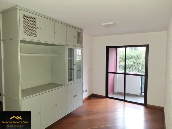 Imagem Apartamento com sacada em Pinheiros, 2 dormitórios ( 1 suíte) e 2 vagas,Edifício com Portaria 24 hs, Gerador e Lazer