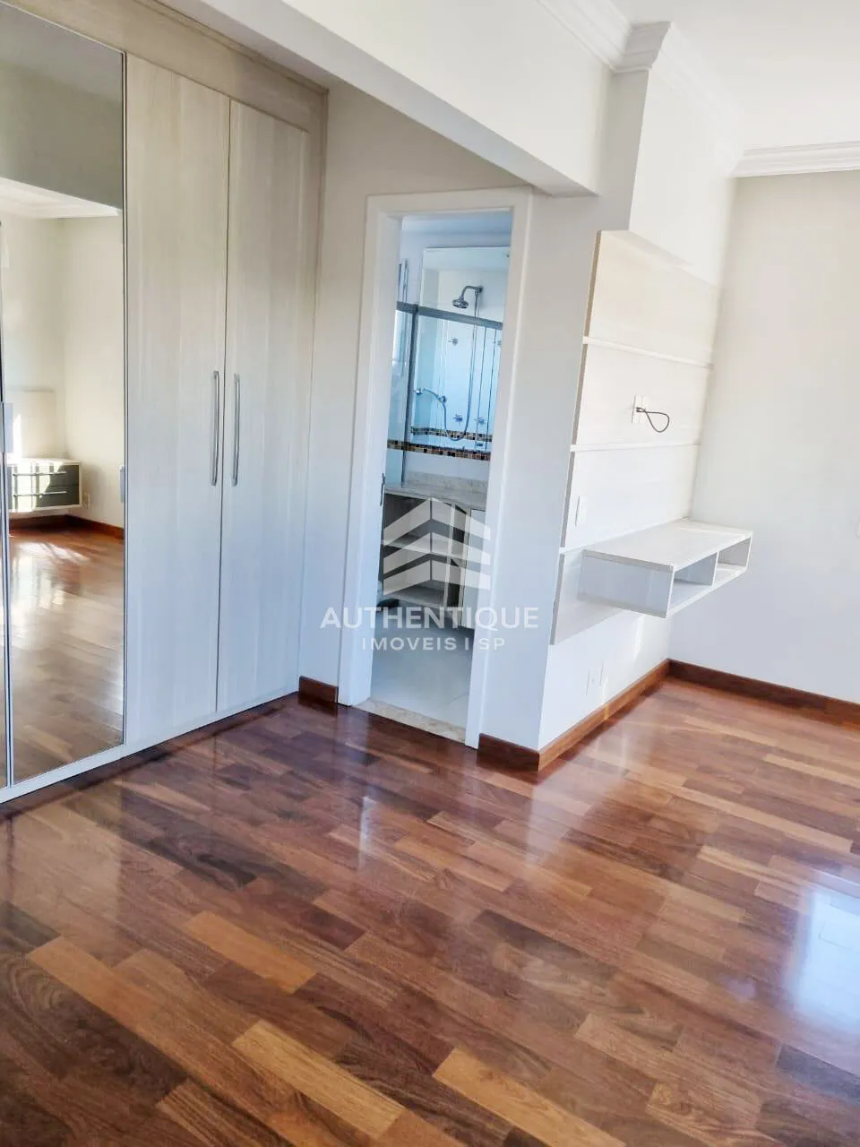 Imagem SPLENDIDO JARDIM DO GOLF JURUBATUBA - Apartamento no bairro Jurubatuba à venda
