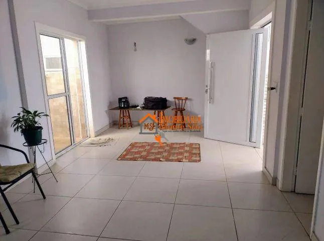 Imagem Sobrado com 4 dormitórios à venda, 250 m² por R$ 798.000 - Jardim Santa Beatriz - Guarulhos/SP