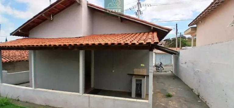 Imagem Casa à Venda no Bairro Vila Nova – Socorro/SP