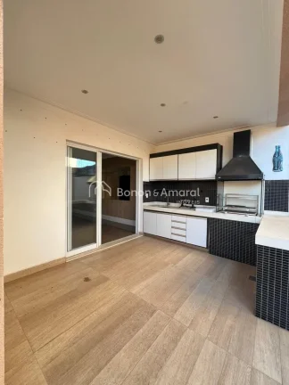 Imagem Situada no bairro Morumbi, em Paulínia, esta casa em condomínio é uma ótima opção para quem bu...