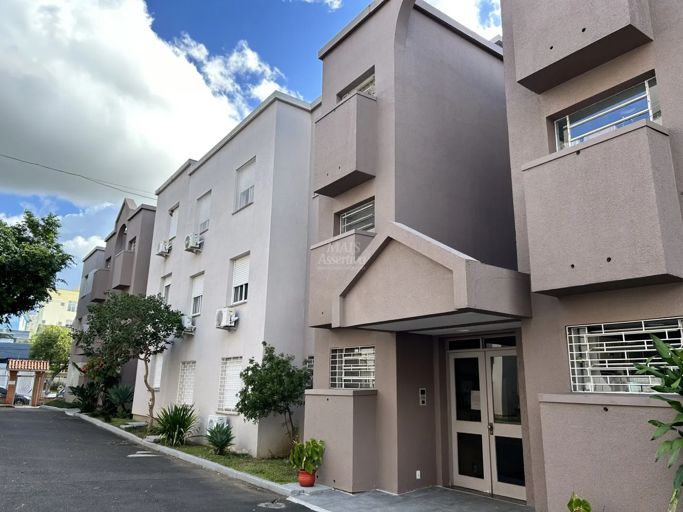 Foto do imóvel Apartamento para venda em Porto Alegre Morro Santana